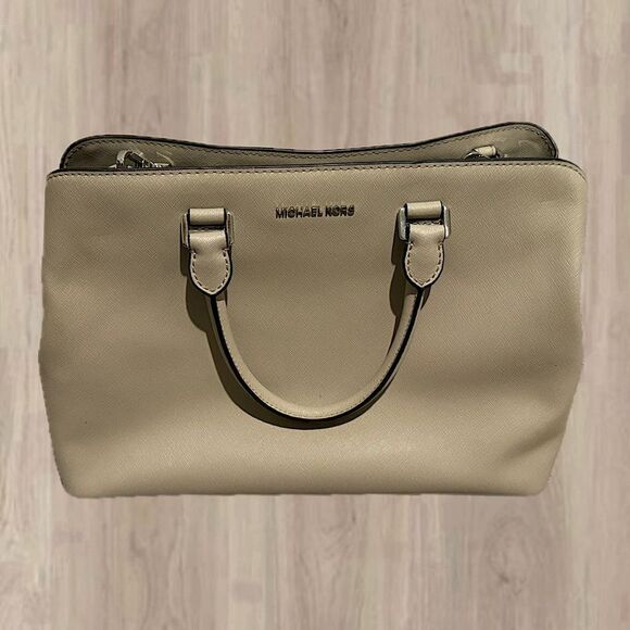 Authentic Michael Kors Handbag with Crossbody Strap - Picture 1 of 15